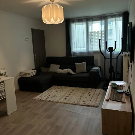 Charmant Appartement Appartement *